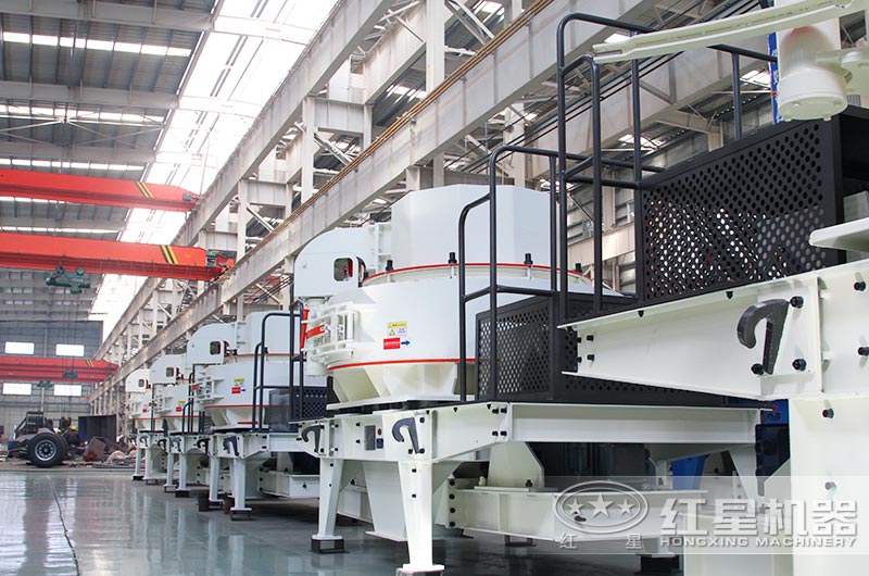 青石制砂機_青石頭打沙機，時產(chǎn)10-500噸不是事