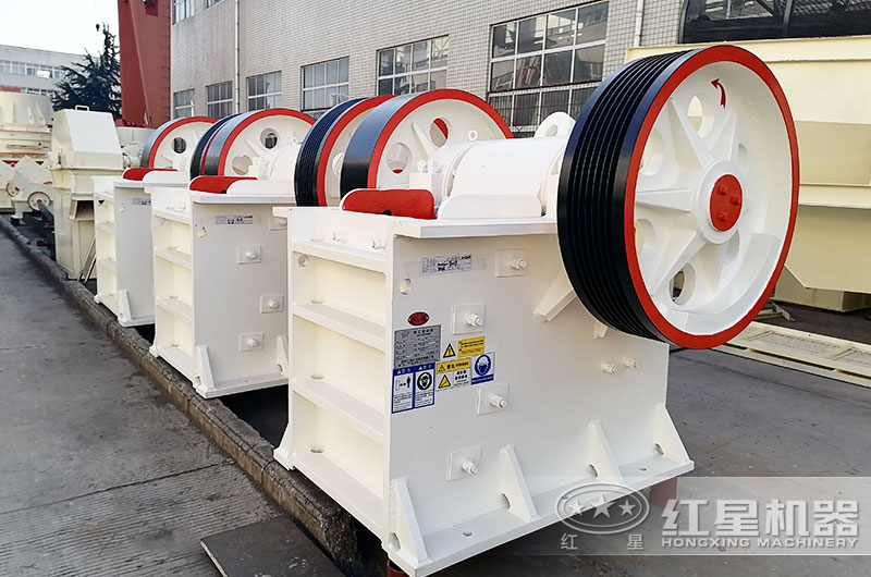 小型碎石機(jī)器有哪些？多少錢(qián)一臺(tái)？